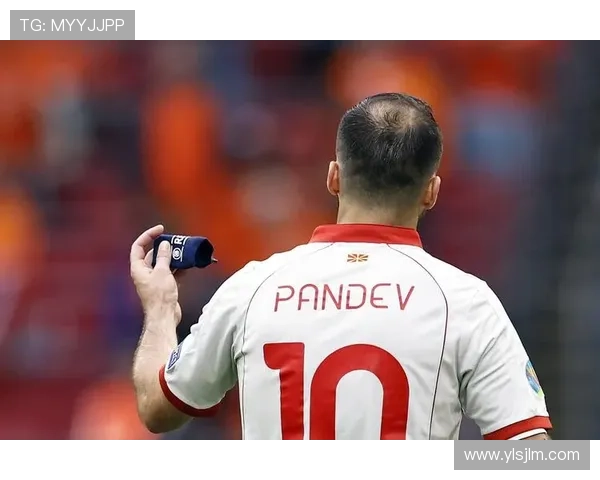 迪马济奥透露若维埃拉下课克里西托有望接任热那亚临时主帅